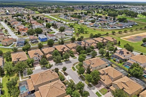 Купить виллу или дом в Дэвенпорт, Флорида 9 комнат, 264.03м2, № 2234873 - фото 8