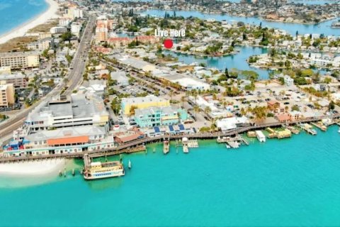 Apartment in Madeira Beach, Florida 1 bedroom, 53.88 sq.m. № 2137649 - photo 1