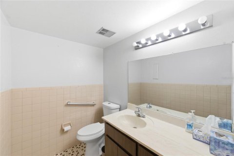 Propiedad comercial en venta en Largo, Florida, 104.52 m2 № 2156757 - foto 11
