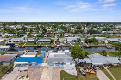 House in Hudson, Florida 2 bedrooms, 108.51 sq.m. № 1849822 - photo 24