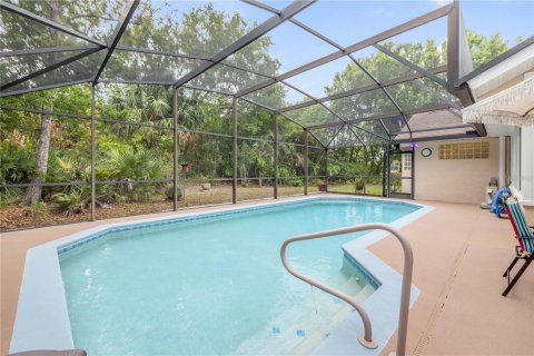 House in Daytona Beach, Florida 3 bedrooms, 227.33 sq.m. № 2277112 - photo 5