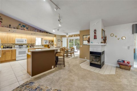 House in Daytona Beach, Florida 3 bedrooms, 227.33 sq.m. № 2277112 - photo 9