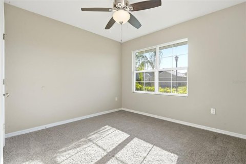 House in DeBary, Florida 3 bedrooms, 158.49 sq.m. № 2167615 - photo 16