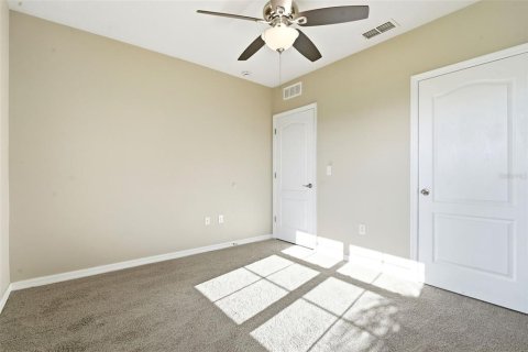 House in DeBary, Florida 3 bedrooms, 158.49 sq.m. № 2167615 - photo 17