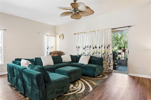 House in Land O' Lakes, Florida 4 bedrooms, 168.99 sq.m. № 2119912 - photo 9