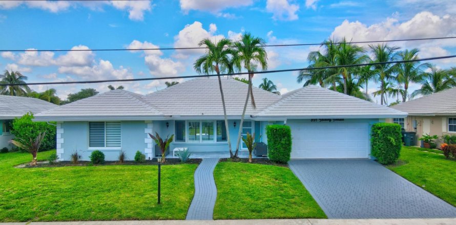 Villa ou maison à Boca Raton, Floride 3 chambres, 182.55 m2 № 1127940