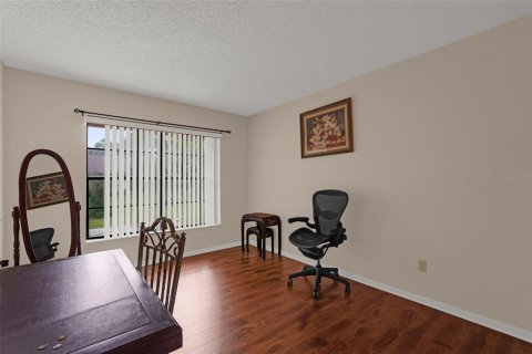 House in Orlando, Florida 4 bedrooms, 178 sq.m. № 2315288 - photo 18