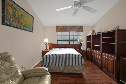 House in Orlando, Florida 4 bedrooms, 178 sq.m. № 2315288 - photo 25