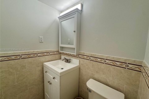 Condo in Deerfield Beach, Florida, 1 bedroom  № 1952294 - photo 14