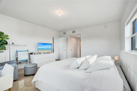 Купить кондоминиум в Норт-Майами, Флорида 3 спальни, 190.26м2, № 1986428 - фото 30