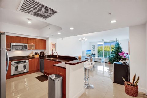 Купить кондоминиум в Норт-Майами, Флорида 3 спальни, 190.26м2, № 1986428 - фото 1