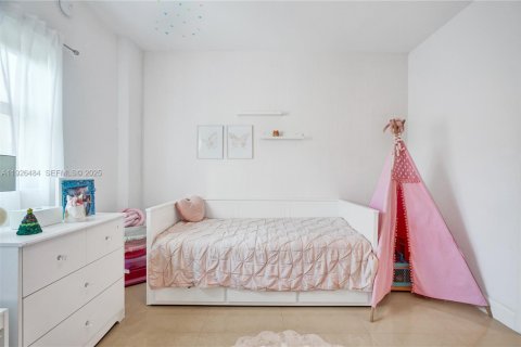 Купить кондоминиум в Норт-Майами, Флорида 3 спальни, 190.26м2, № 1986428 - фото 9