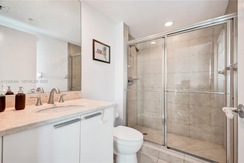 Купить кондоминиум в Норт-Майами, Флорида 3 спальни, 190.26м2, № 1986428 - фото 13