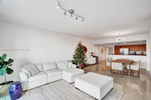 Купить кондоминиум в Норт-Майами, Флорида 3 спальни, 190.26м2, № 1986428 - фото 24