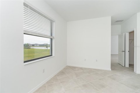 House in Port Charlotte, Florida 4 bedrooms, 188.78 sq.m. № 1909228 - photo 27