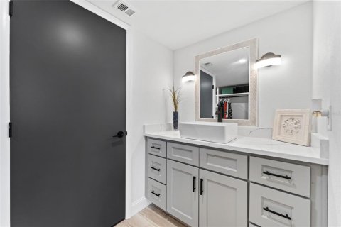 Condominio en alquiler en Port Richey, Florida, 2 dormitorios, 95.22 m2 № 1593007 - foto 18