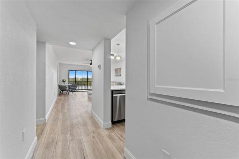 Condominio en alquiler en Port Richey, Florida, 2 dormitorios, 95.22 m2 № 1593007 - foto 4