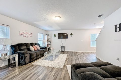Casa en venta en Kissimmee, Florida, 4 dormitorios, 223.34 m2 № 1918424 - foto 8