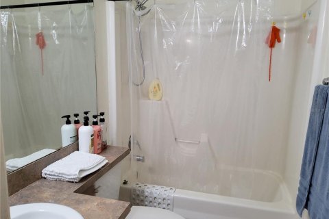 Condo in Gainesville, Florida, 2 bedrooms  № 2213180 - photo 15