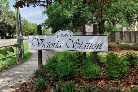 Condo in Gainesville, Florida, 2 bedrooms  № 2213180 - photo 2