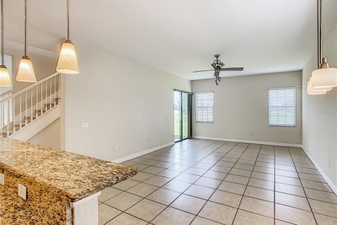 House in Orlando, Florida 5 bedrooms, 309.36 sq.m. № 1854318 - photo 14