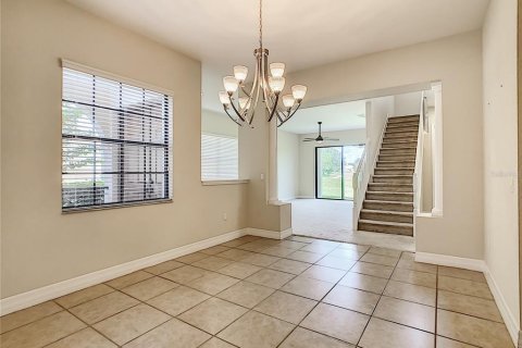 House in Orlando, Florida 5 bedrooms, 309.36 sq.m. № 1854318 - photo 18