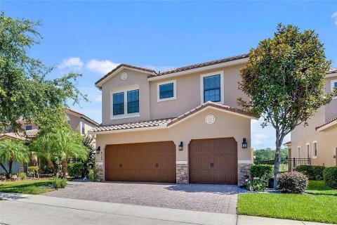 House in Orlando, Florida 5 bedrooms, 309.36 sq.m. № 1854318 - photo 2