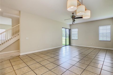House in Orlando, Florida 5 bedrooms, 309.36 sq.m. № 1854318 - photo 15