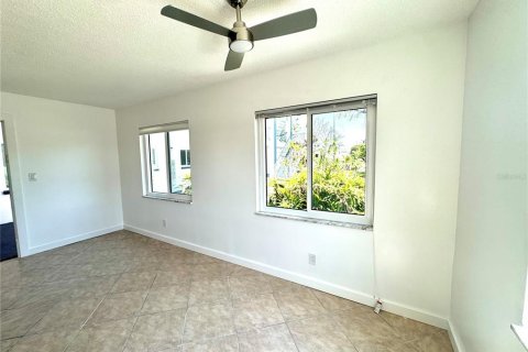 Studio in Treasure Island, Florida № 1659003 - photo 7