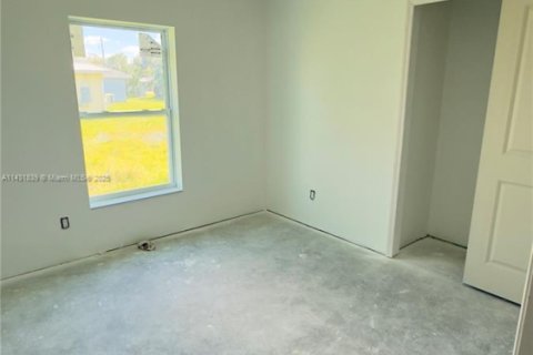 Villa ou maison à vendre à Fort Myers, Floride: 4 chambres, 145.48 m2 № 1942611 - photo 11