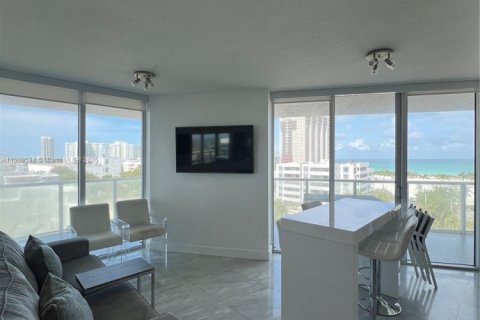 Copropriété à vendre à Miami Beach, Floride: 1 chambre, 49.24 m2 № 2061307 - photo 2
