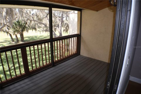 Condo in Titusville, Florida, 2 bedrooms № 2198164 - photo 21