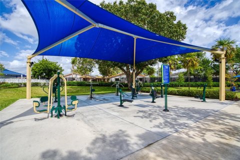 Condominio en alquiler en Fort Lauderdale, Florida, 2 dormitorios, 92.9 m2 № 2049148 - foto 26