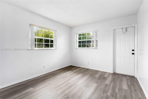 Condominio en alquiler en Fort Lauderdale, Florida, 2 dormitorios, 92.9 m2 № 2049148 - foto 9