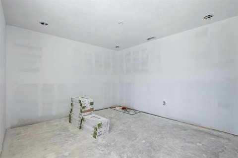 House in Punta Gorda, Florida 3 bedrooms, 176.98 sq.m. № 2420390 - photo 24