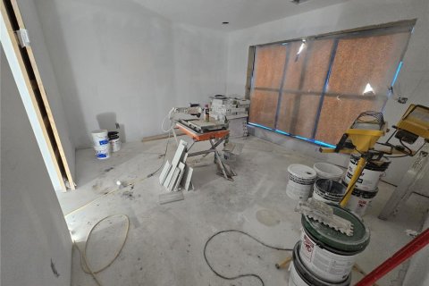 House in Punta Gorda, Florida 3 bedrooms, 176.98 sq.m. № 2420390 - photo 14
