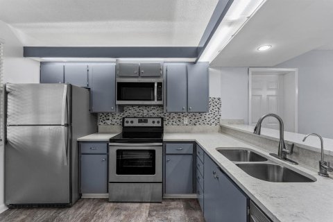Condo in Boca Raton, Florida, 2 bedrooms  № 2247962 - photo 4