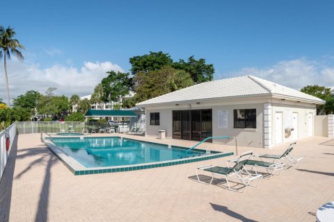 Condo in Boca Raton, Florida, 2 bedrooms  № 2247962 - photo 25
