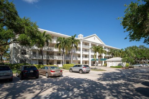 Condo in Boca Raton, Florida, 2 bedrooms № 2247962