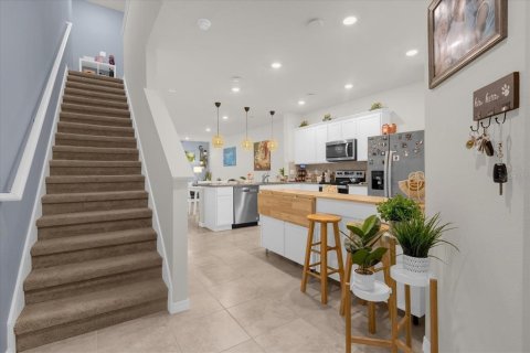 Touwnhouse à louer à Kissimmee, Floride: 3 chambres, 157.84 m2 № 2419287 - photo 4