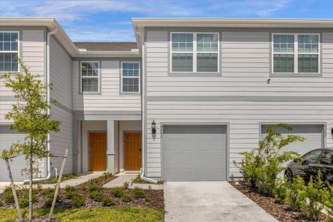 Touwnhouse à louer à Kissimmee, Floride: 3 chambres, 157.84 m2 № 2419287 - photo 2