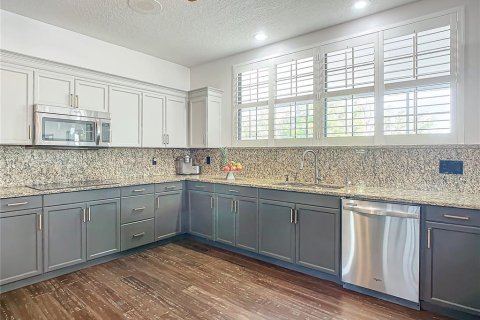 Villa ou maison à vendre à Deltona, Floride: 5 chambres, 495.17 m2 № 1377026 - photo 14