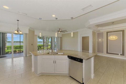 Townhouse in Bradenton, Florida 3 bedrooms, 162.39 sq.m. № 1821486 - photo 13