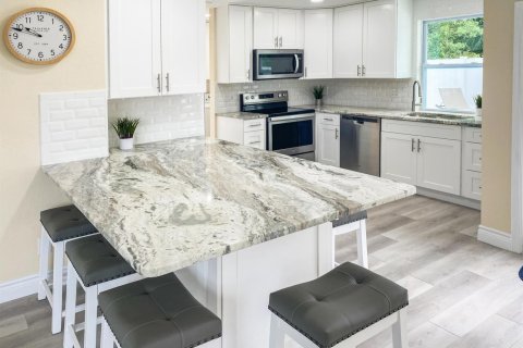 Villa ou maison à louer à Vero Beach, Floride: 3 chambres, 88.26 m2 № 2182791 - photo 7