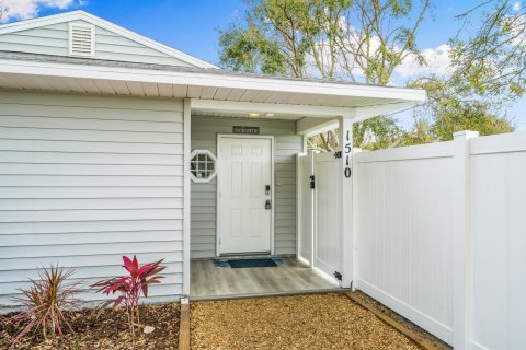 Villa ou maison à louer à Vero Beach, Floride: 3 chambres, 88.26 m2 № 2182791 - photo 6