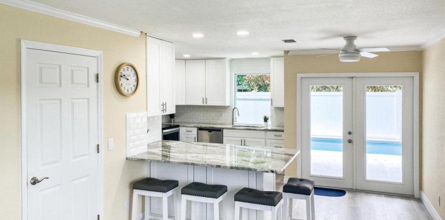 Villa ou maison à Vero Beach, Floride 3 chambres, 88.26 m2 № 2182791