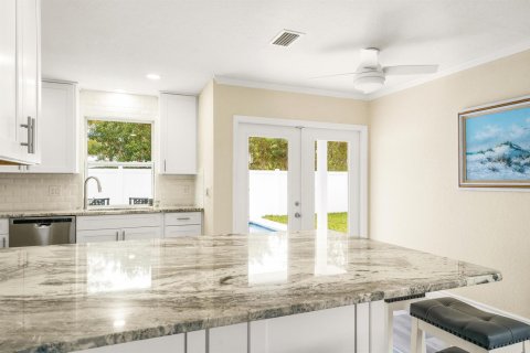 Villa ou maison à louer à Vero Beach, Floride: 3 chambres, 88.26 m2 № 2182791 - photo 12