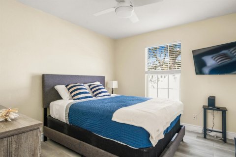 Villa ou maison à louer à Vero Beach, Floride: 3 chambres, 88.26 m2 № 2182791 - photo 16