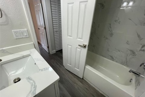 Copropriété à louer à Oldsmar, Floride: 2 chambres, 97.92 m2 № 1830043 - photo 22