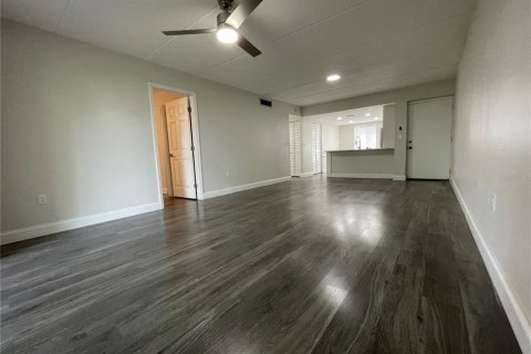 Copropriété à louer à Oldsmar, Floride: 2 chambres, 97.92 m2 № 1830043 - photo 8